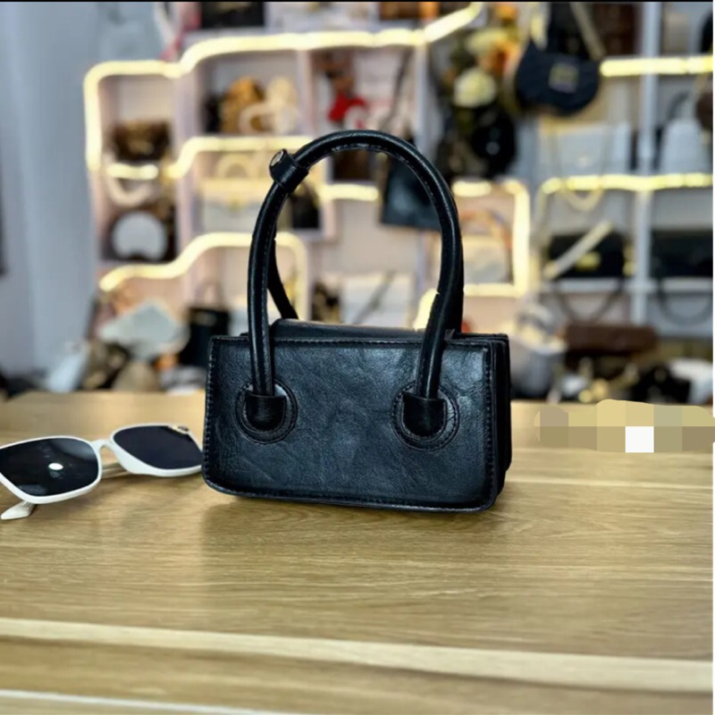 Túi kẹp nách dáng mới 2023