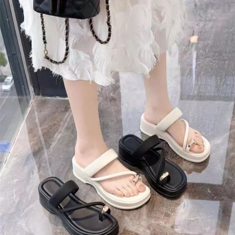 Dép nữ đế cao 3cm quai xỏ ngón mút phồng êm chân_thời trang cao cấp 2023