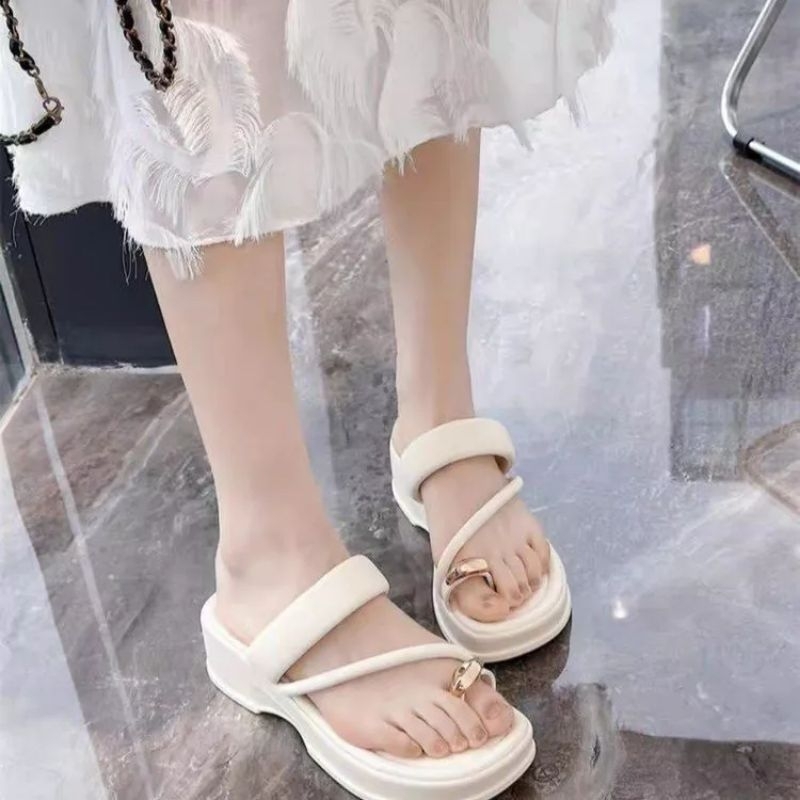 Dép nữ đế cao 3cm quai xỏ ngón mút phồng êm chân_thời trang cao cấp 2023