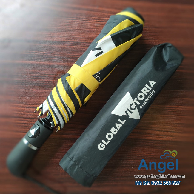 Dù gấp 3 màu xanh in logo theo yêu cầu