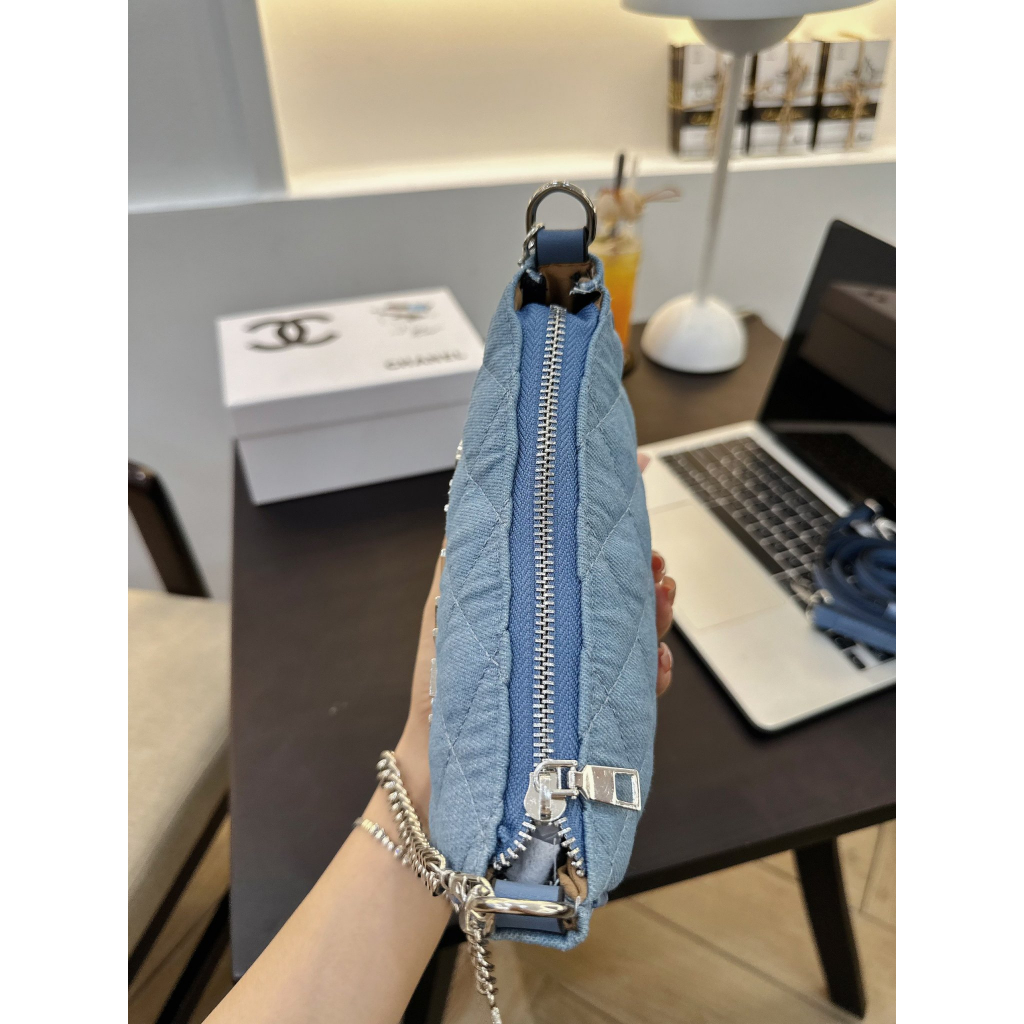 Hỏa tốc Túi Xách Nữ Kẹp Nách Dây Xích Bạc Kèm Dây Đeo Chéo Màu Xanh Hoa Trà Mới QSTX0944