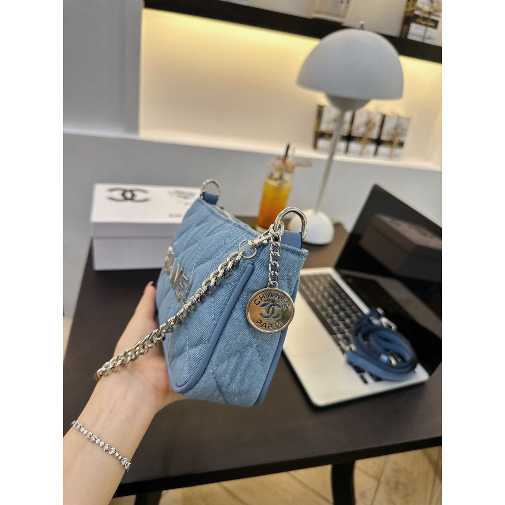 Hỏa tốc Túi Xách Nữ Kẹp Nách Dây Xích Bạc Kèm Dây Đeo Chéo Màu Xanh Hoa Trà Mới QSTX0944