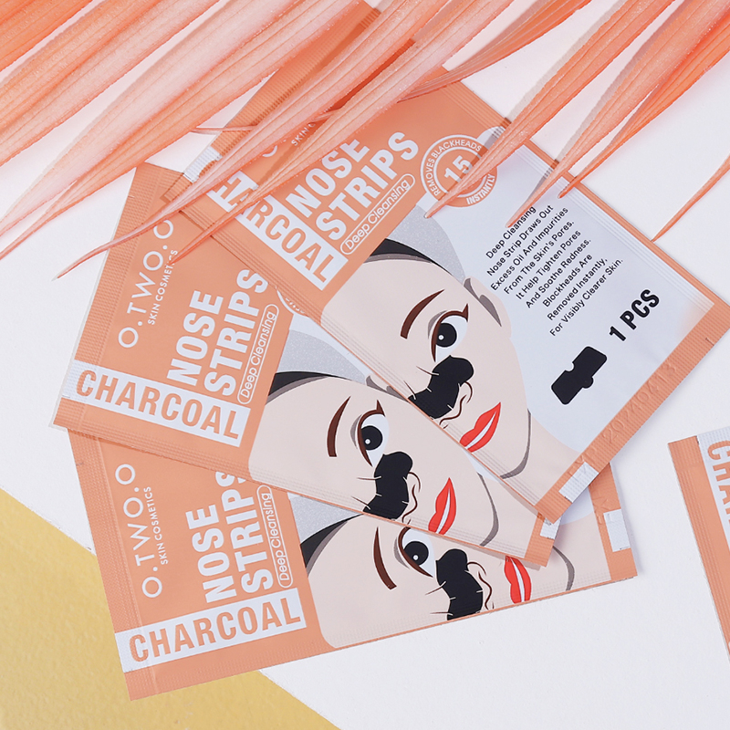 Miếng dán mũi lột mụn đầu đen làm sạch sâu lỗ chân lông