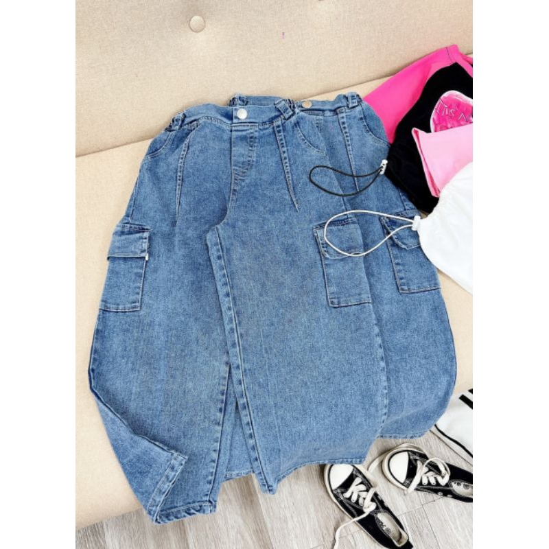 Bộ  áo tim rút dây kèm quần xuông túi hộp phong cách bé gái