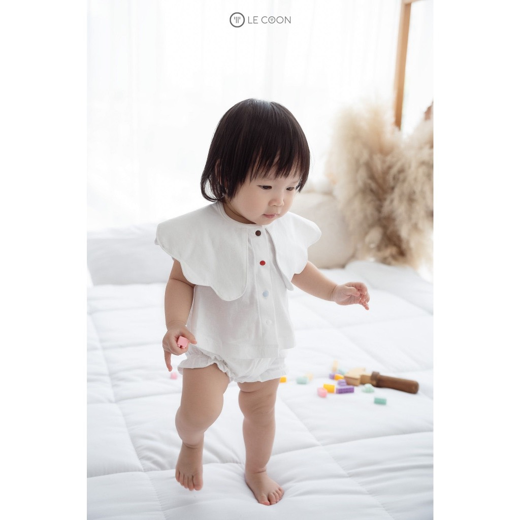 LE COON 2023- Bộ đồ cổ hoa Lecoon trắng cho bé gái từ 0-36 tháng