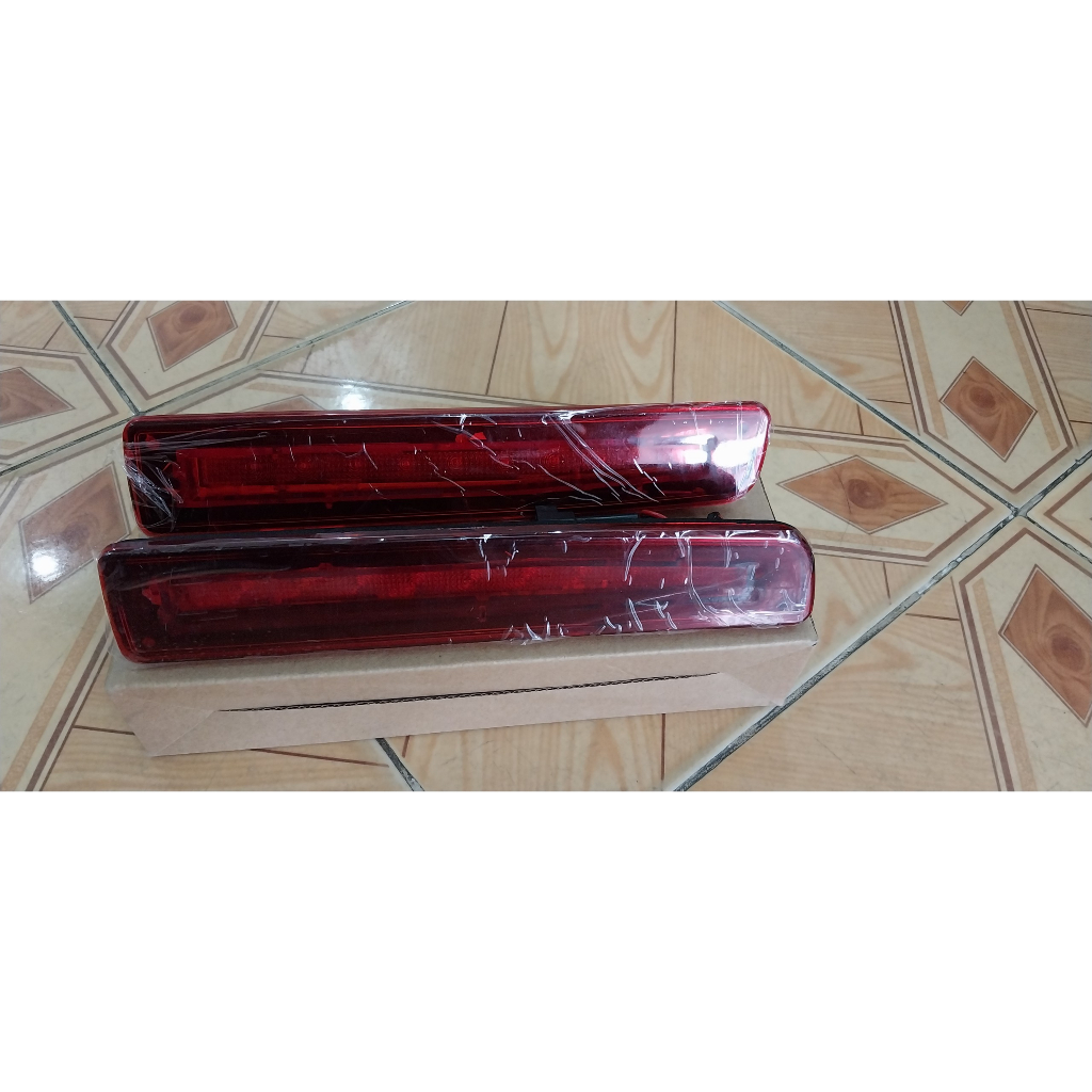 ĐÈN PHANH DỪNG XE FORD TRANSIT