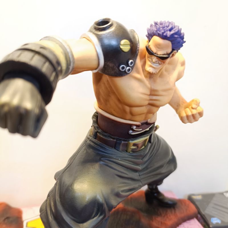 Mô hình One Piece - Luffy vs Zetto DXF chính hãng