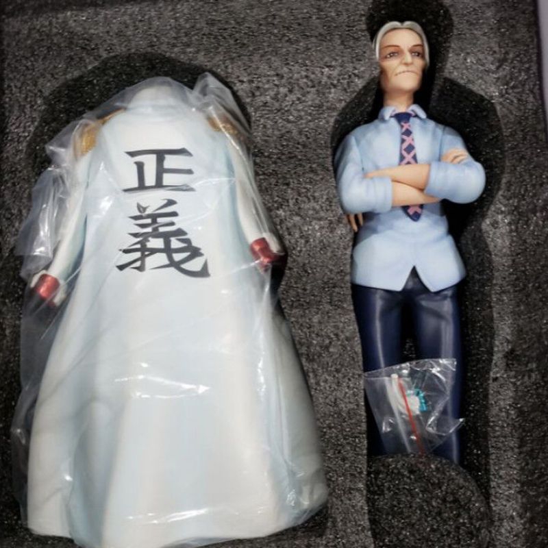 Mô hình One Piece - Phó đô đốc hải quân Tsuru Resin Scale POP