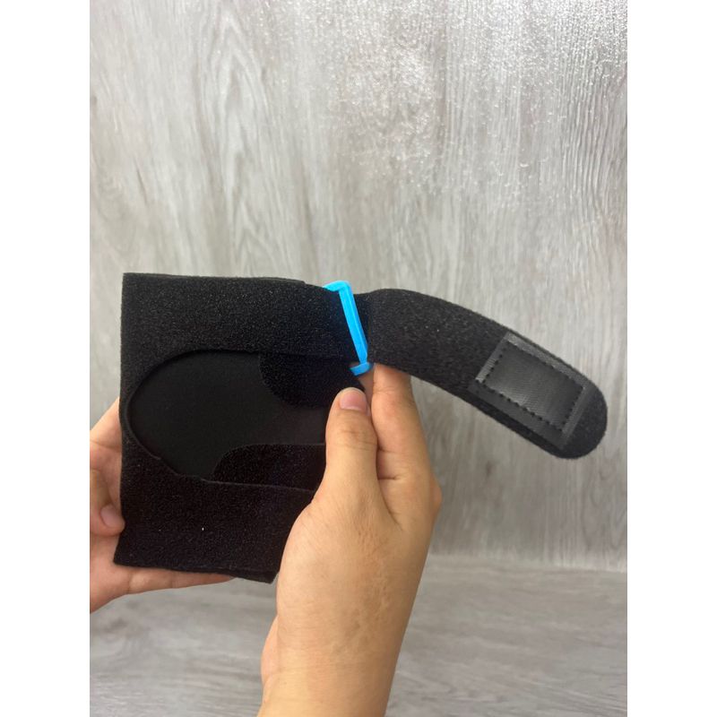 Bảo vệ mềm loại dán