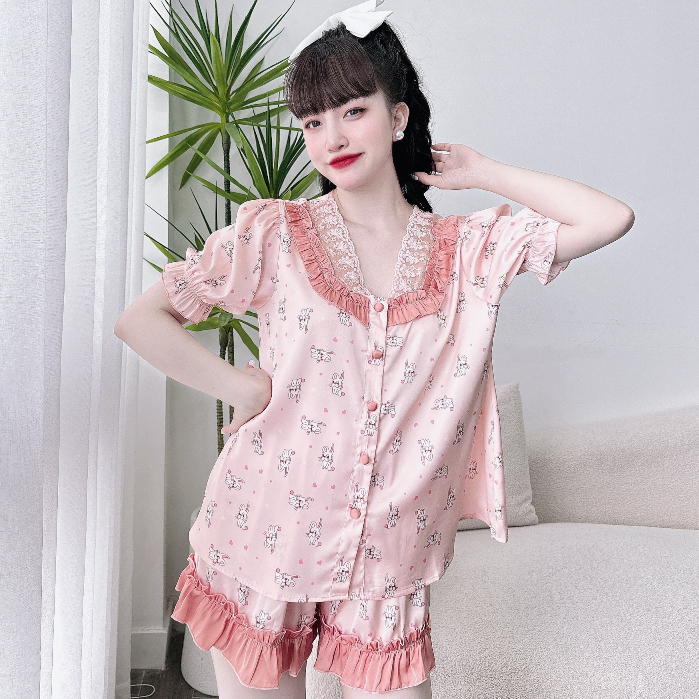 PIjama Nữ SOJUN Bộ Đùi Lụa Latin Cổ Bèo Ren 45-65 kg