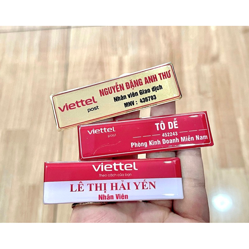 Bảng tên Viettel ( vui lòng gửi tên cho shop ạ)