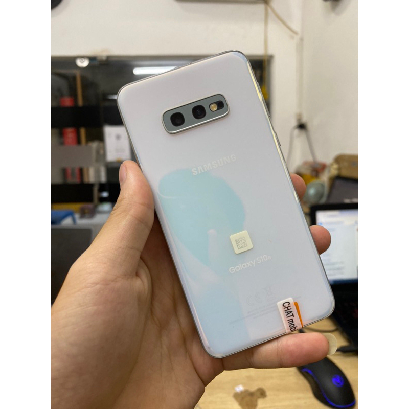Điện thoại samsung s10e