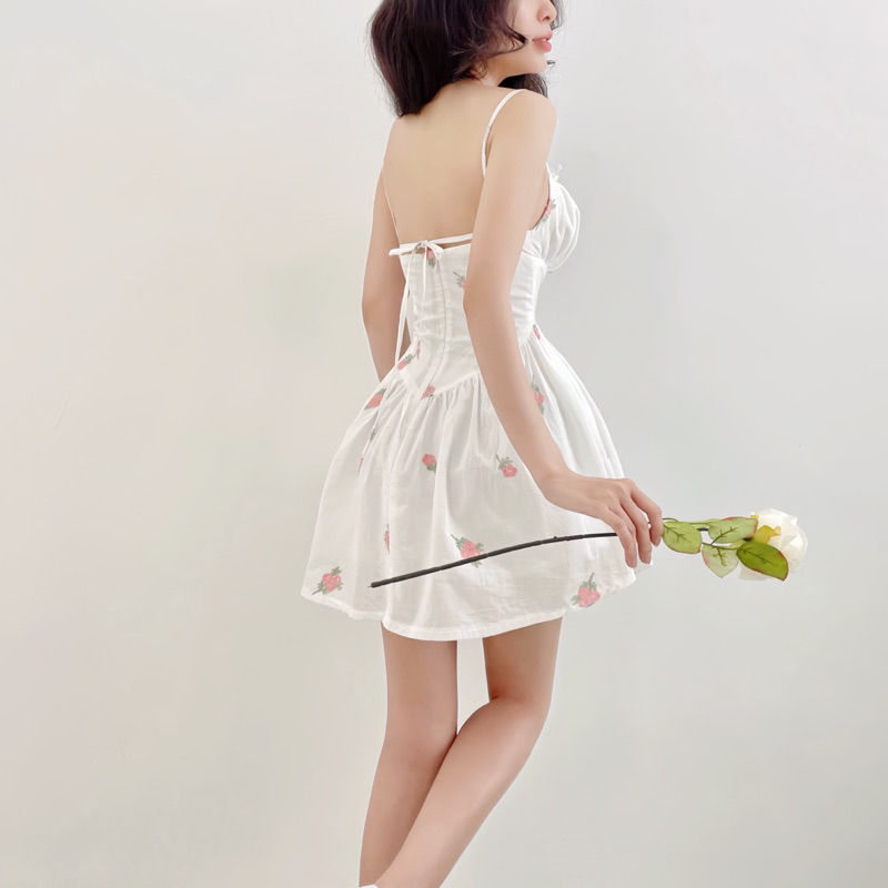 Đầm hoa Sunny Hunny