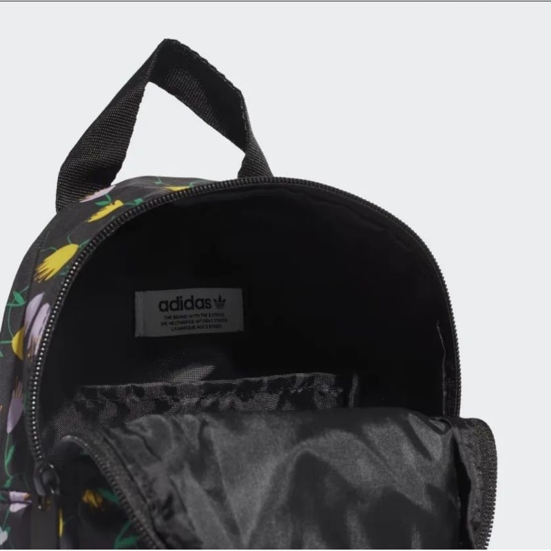 Ba lô mini họa tiết Adidas