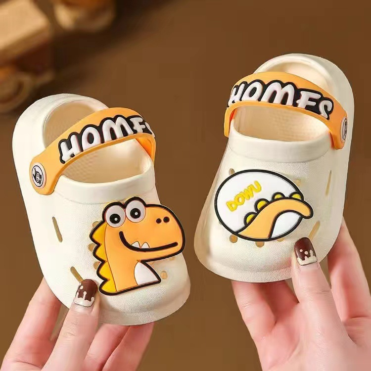 Dép sục chống trượt sticker khủng long diêu đáng yêu dành cho bé trai và bé gái