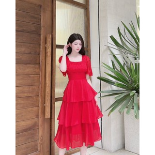 Váy 3 tầng cổ vuông