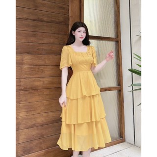 Váy 3 tầng cổ vuông