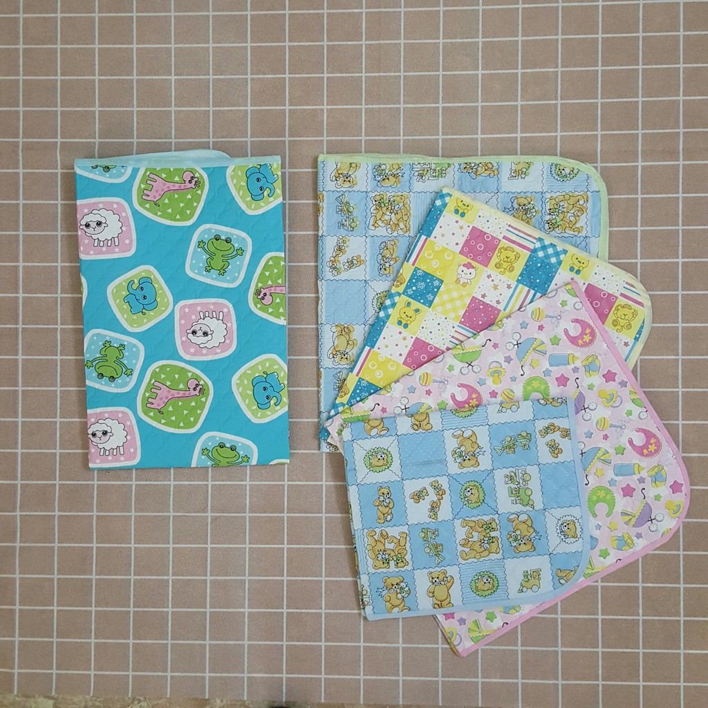 Chiếu nhựa chống thấm loại to 55 x 70cm cho bé sơ sinh BQSHOP