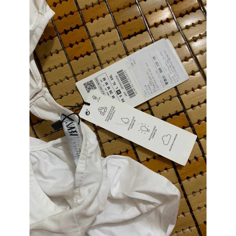 Váy babydoll trắng của hãng zara newtag size M