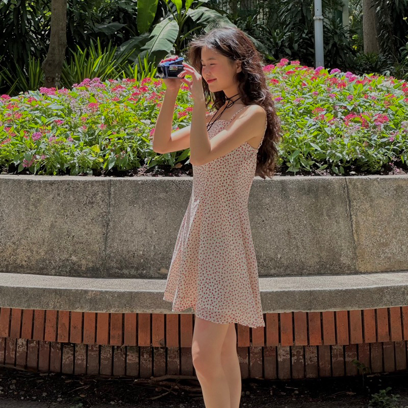 Váy hoa nhí hai dây ngắn - Aufra Studio