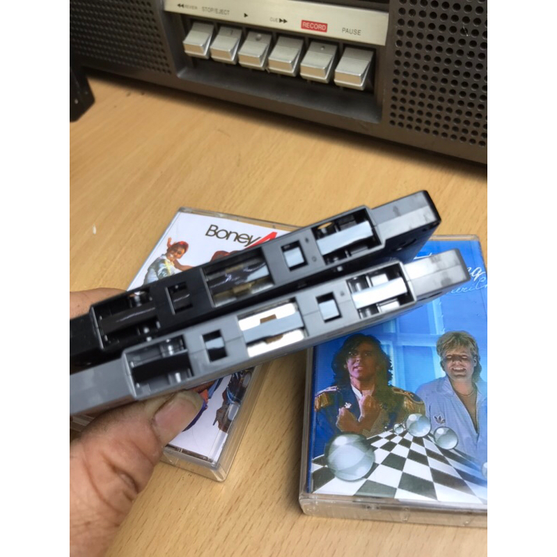 Băng Casette Boney M và Model Talking