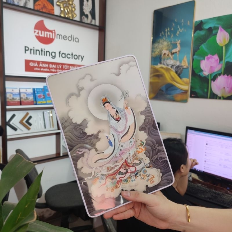 Tranh ảnh Bồ tát quan âm, gỗ gương cao cấp
