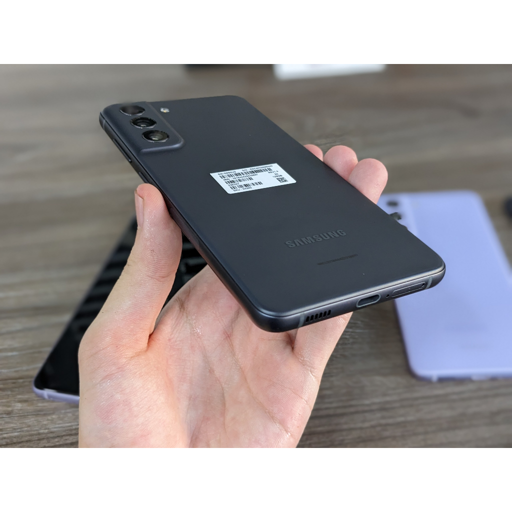 Điện thoại Samsung Galaxy S21 FE 5G LikeNew || Chip Snapdragon 888, 6/128gb, hỗ trợ 5G | mua hàng tại Playmobil