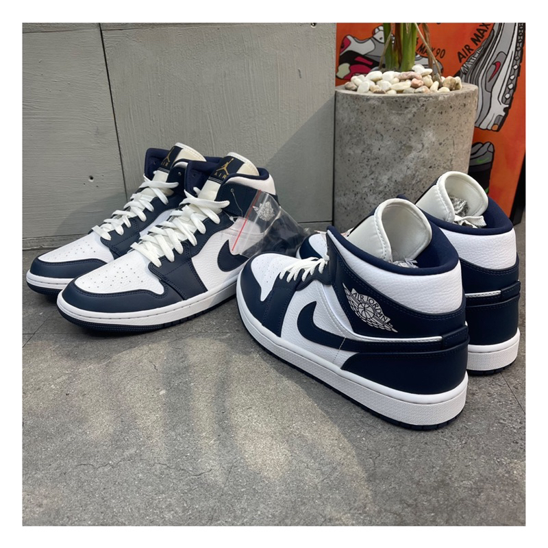 Giày Jordan 1 Mid White Metallic Gold Osibidian - code: 554724-174