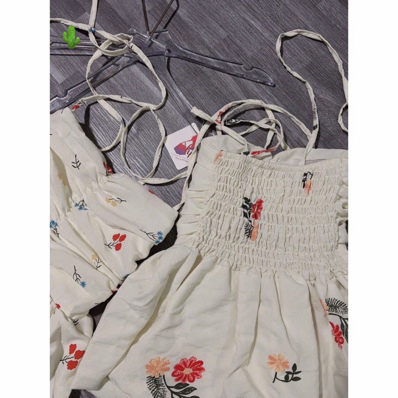 Áo 2 dây hoa xoè phồng nhíu ngực nhún sau lưng  - B5P