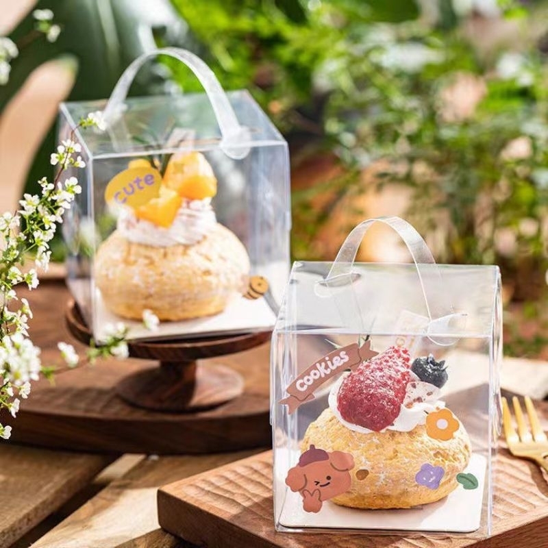 Hộp Mica Vuông dùng đựng Bánh và Quà cực xinh.