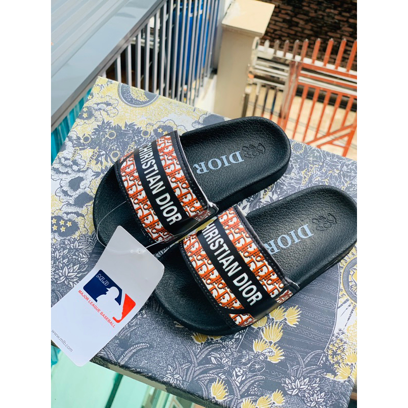 Dép trẻ em siêu nhẹ DI