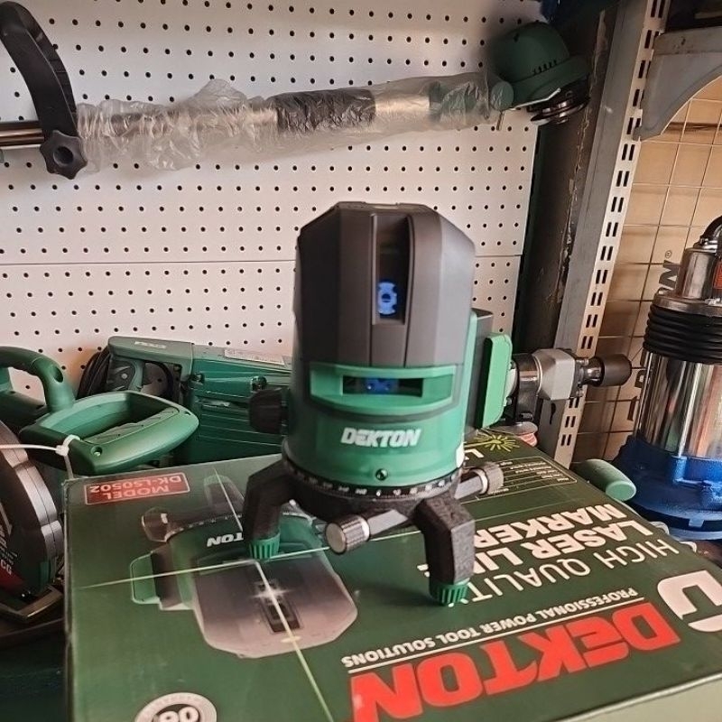 Máy Cân Bằng Laser 5 Tia Dekton DK-LS502