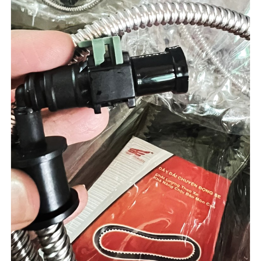 DÂY DẪN XĂNG BỌC THÉP XE NOUVO 2013-2016