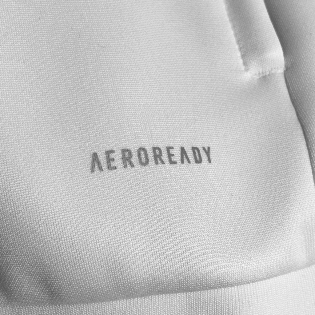 Áo khoác training MU- trắng khuỷ tay xanh lá