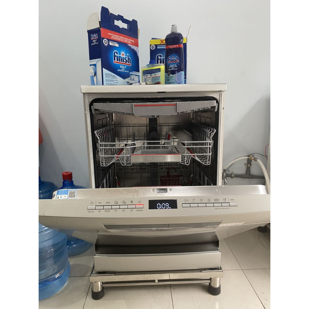 Máy rửa chén bát Bosch SMS6ZCI08E 14 bộ serie 6