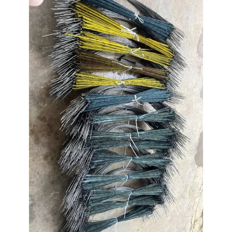 Combo 10 cung bẫy chim cút và 1 bộ loa kèm thẻ nhớ tiếng chim cút.