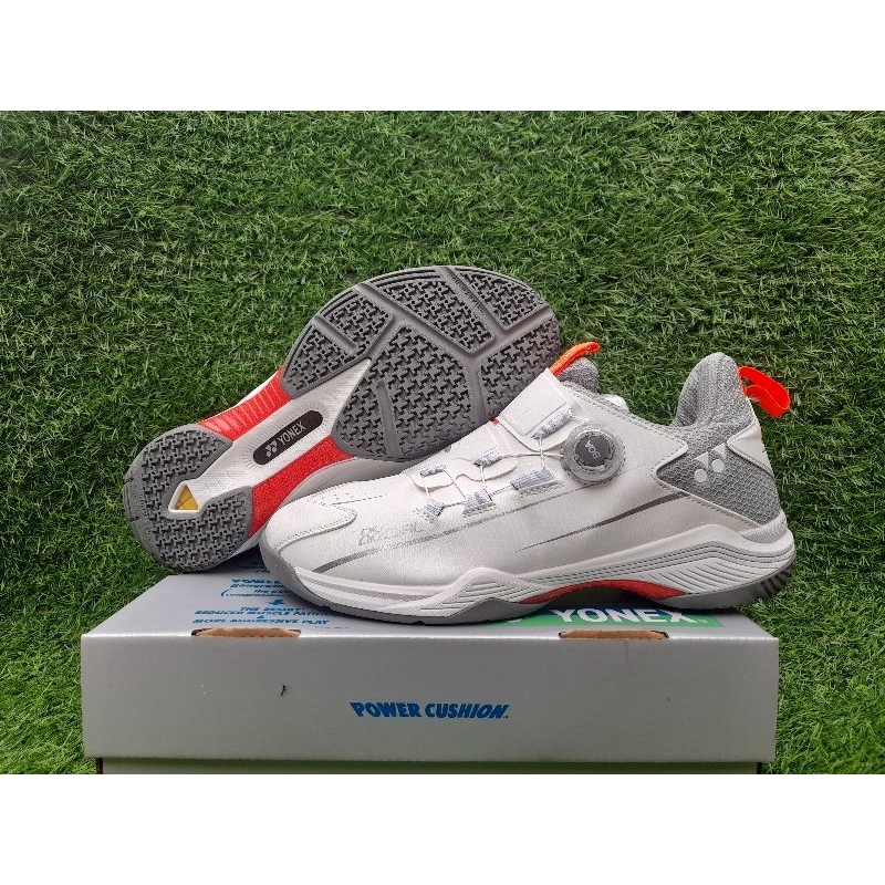 Giày cầu lông nút cót