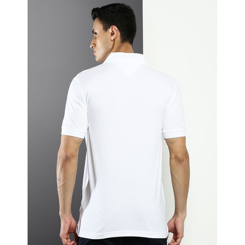 Áo thun nam có cổ polo hiệu Tommy Hilfiger chính hãng.