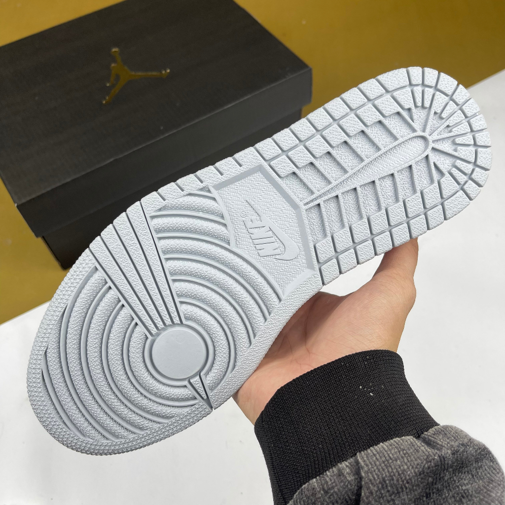Giày JD1 Low True Blue Cement, JD1 Thấp Trắng Xanh Móc Xám - Than.Shoes