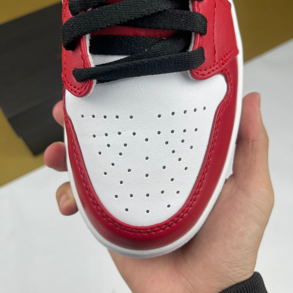 Giày JD1 Low Reverse Black Toe, JD1 Thấp Đỏ Trắng Gót Đen Bản Cao Cấp - Than.Shoes