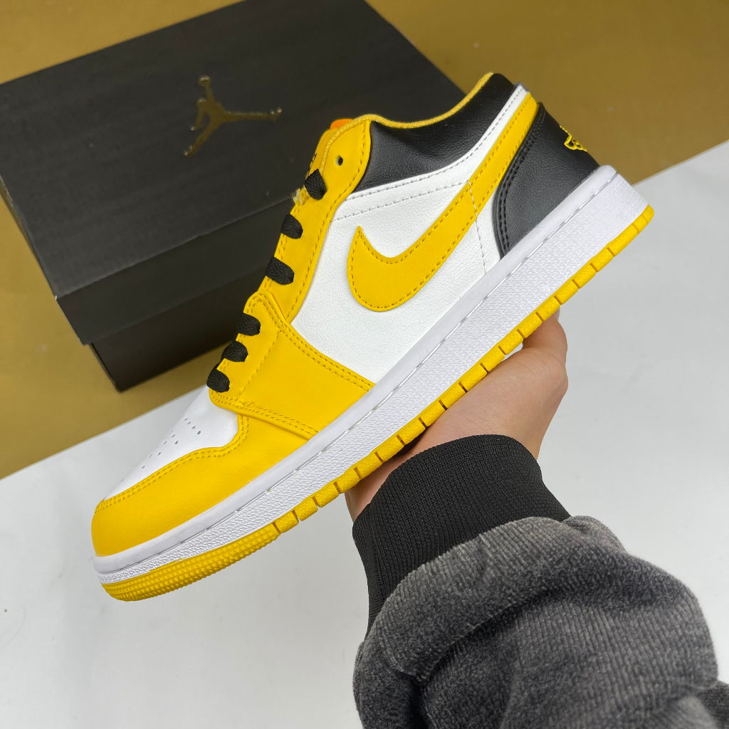 Giày JD1 Low Taxi, JD1 Thấp Trắng Vàng Gót Đen Bản Cao Cấp - Than.Shoes