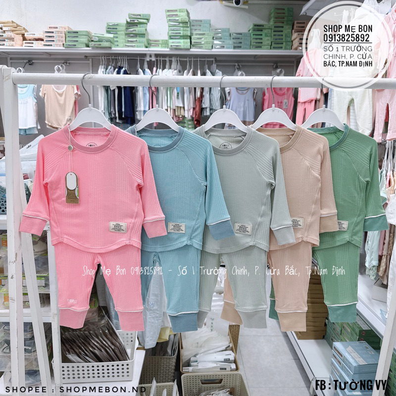 Bộ dài tay raglan hãng Hrnee cho bé trai bé gái