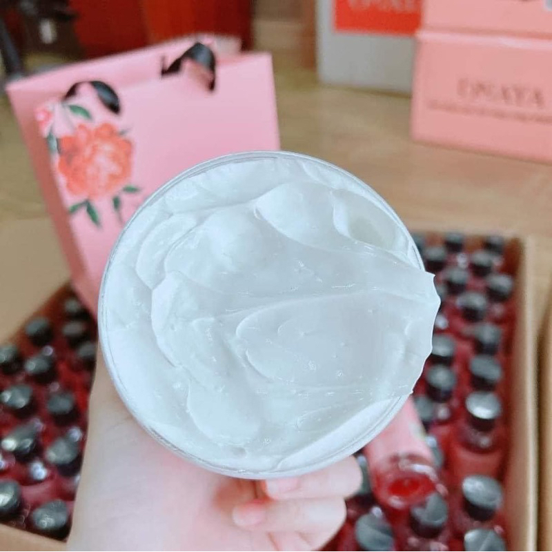 KEM BODY BÔNG RETINOL 250gr CHÍNH HÃNG