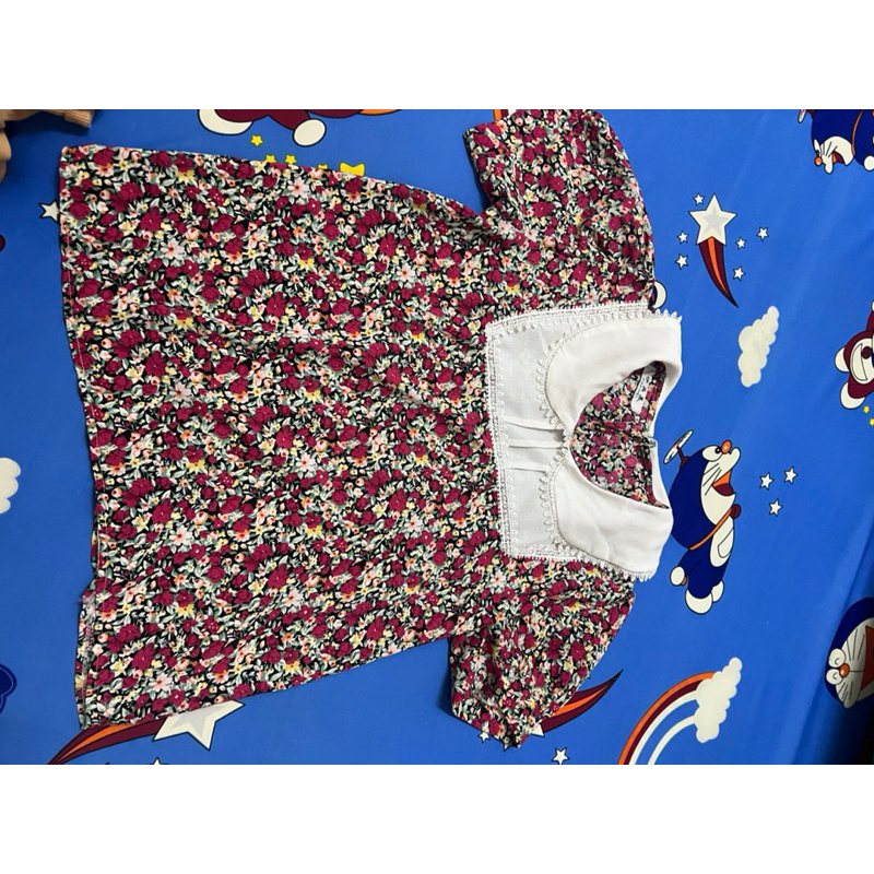 Thanh lý áo kiểu nhiều mẫu