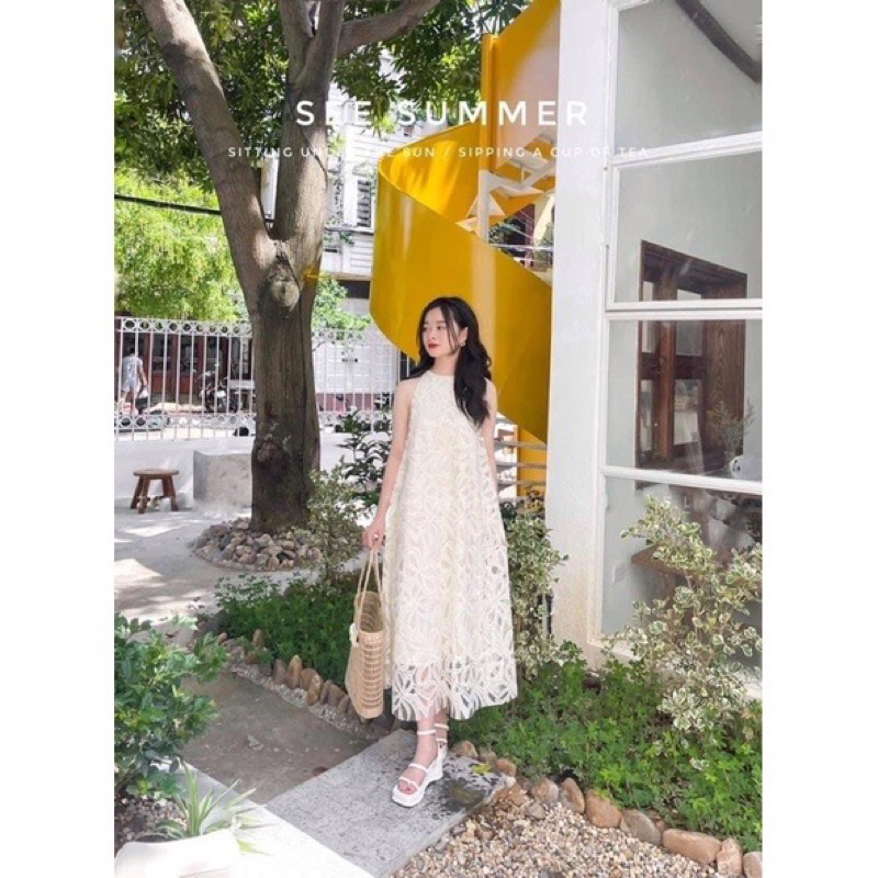 Váy Maxi Yếm Ren Hai Lớp Sang_Sịn phù hợp với mọi hoàn cảnh