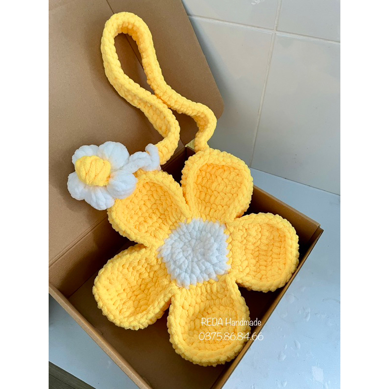 TÚI HOA LEN 5 cánh Handmade, túi hoa len BLOOMBAG