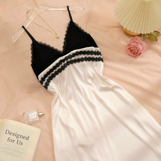 Váy Lụa Dài D6573