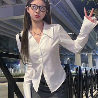 Áo sơ mi voan cổ nhọn
