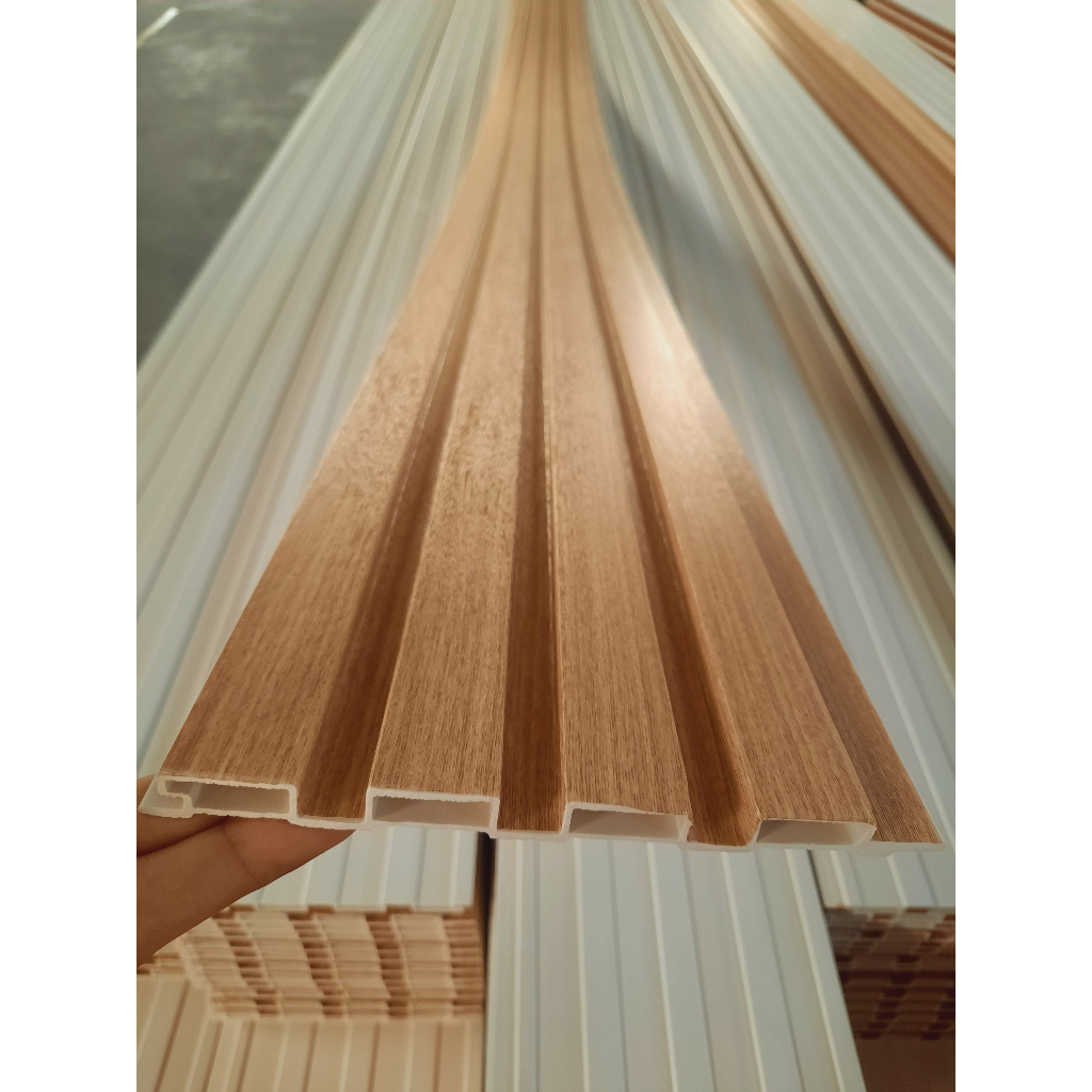 Tấm ốp tường lam sóng loại rẻ - kích thước 15cm x 2,9m dầy 9mm - phù hợp dùng tạm