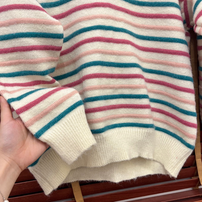 Hành Thanh Lý |  Áo Len hoạ tiết sọc ngang mới 90% size dưới 55kg